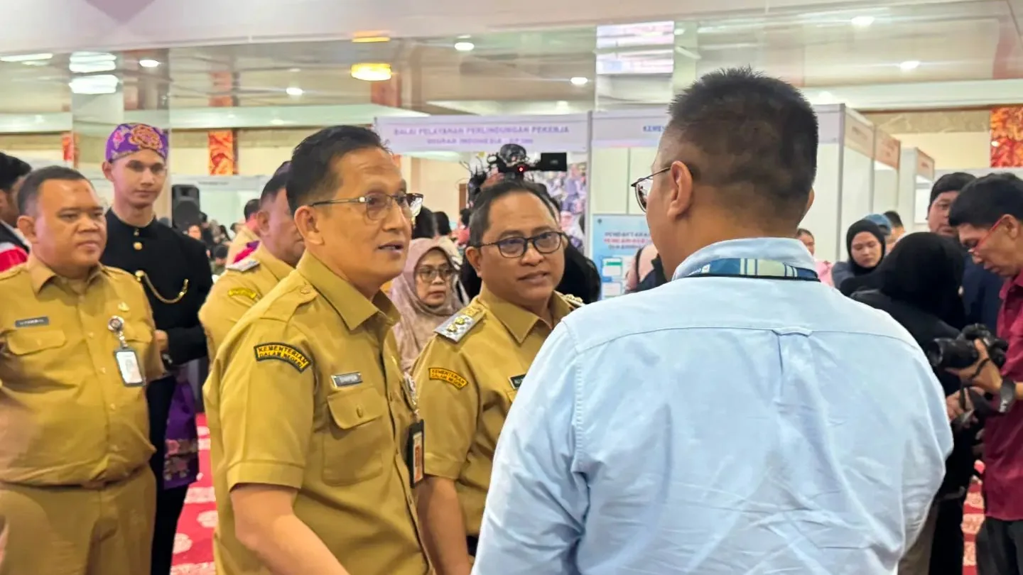 Pelayanan dan kegiatan ketenagakerjaan Disnaker Kabupaten Pasaman